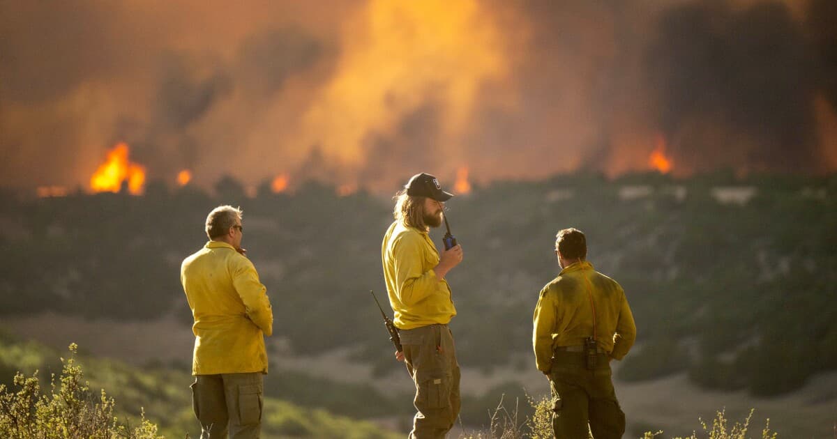 Colorado Seeks Federal Disaster Aid After Wildfires Destroy 324 Homes, Deadly Flooding Follows